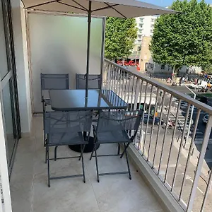 Superbe 2 Pièces à 50 M De La Promenade Des Nice