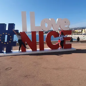 Dos Santos Nice